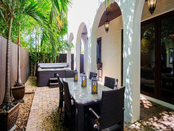 Fort Lauderdale Home 987035