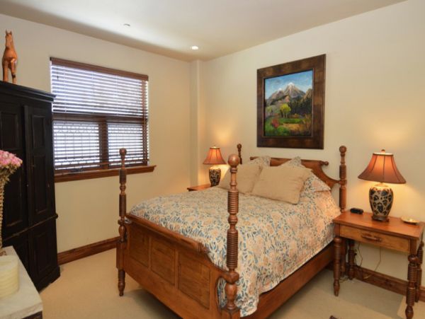 Aspen Home 987044