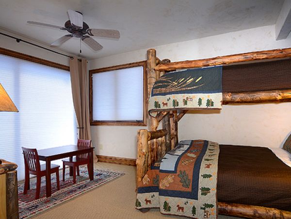 Aspen Home 987057