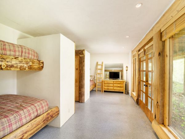 Aspen Home 987084
