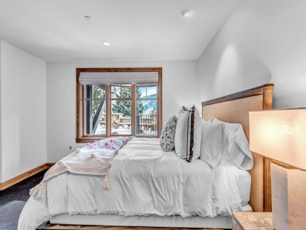 Aspen Home 987086