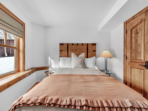 Aspen Home 987086
