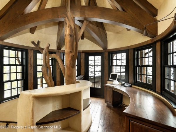 Snowmass Home 987103
