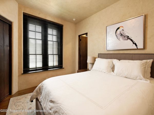 Snowmass Home 987103