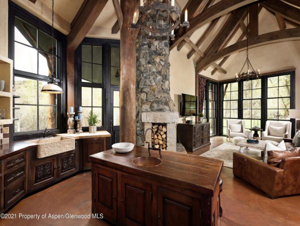 Snowmass Home 987103
