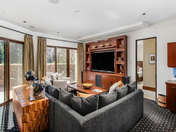 Snowmass Home 987105