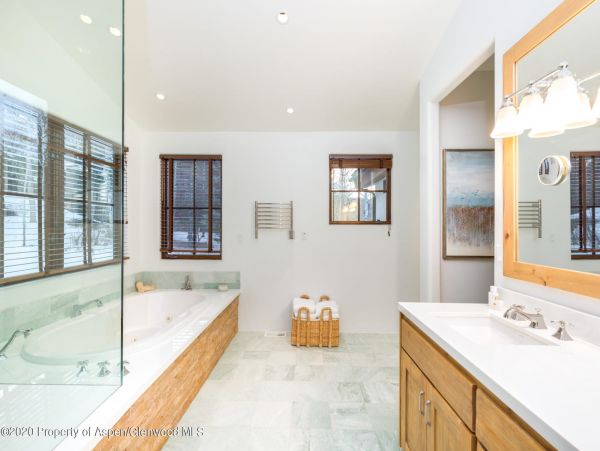 Snowmass Home 987109