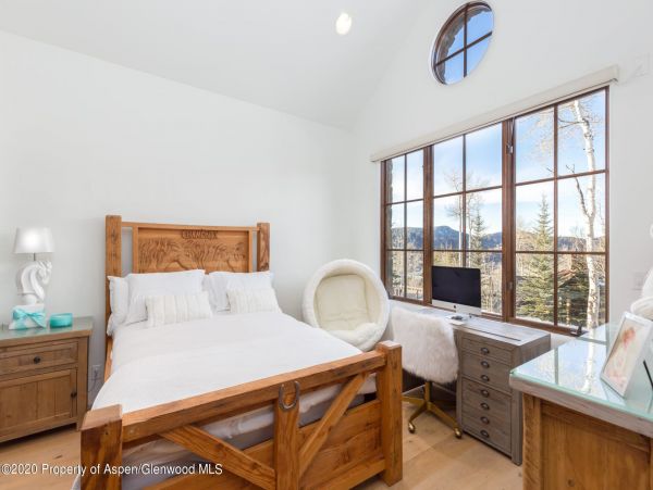 Snowmass Home 987109
