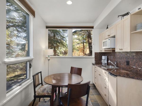 Snowmass Home 987112