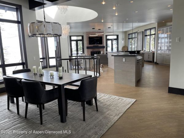 Snowmass Home 987117