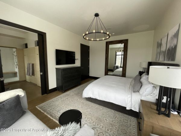 Snowmass Home 987117