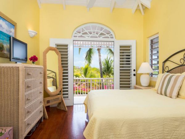 Turks & Caicos 4 Bedroom Pool Home - Beautiful Ocean Views
