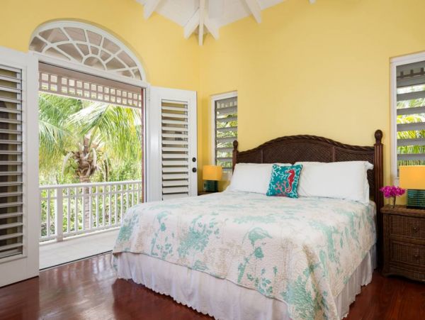 Turks & Caicos 4 Bedroom Pool Home - Beautiful Ocean Views