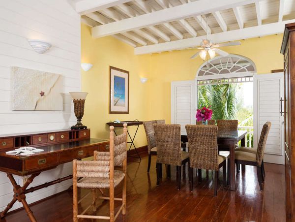 Turks & Caicos 4 Bedroom Pool Home - Beautiful Ocean Views