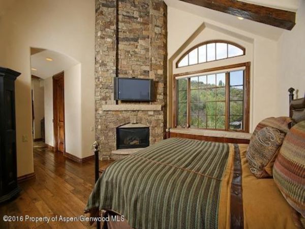 Snowmass Home 987120