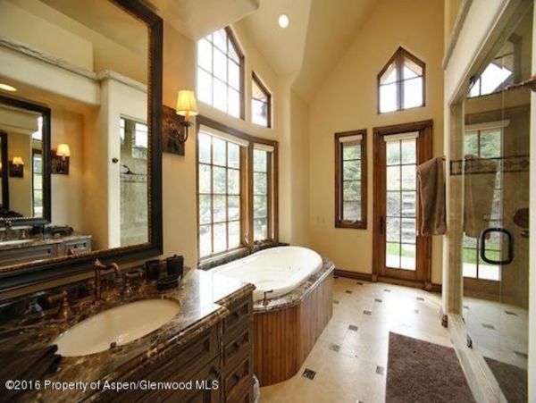 Snowmass Home 987120