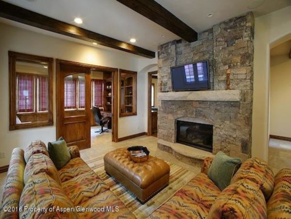 Snowmass Home 987120