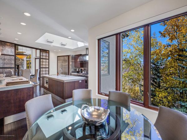 Snowmass Home 987123