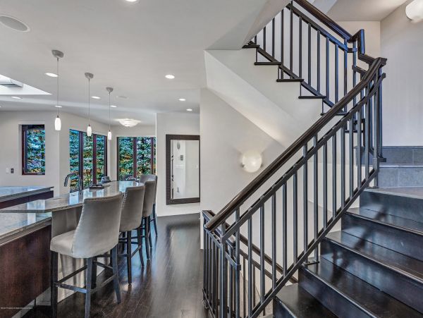Snowmass Home 987123