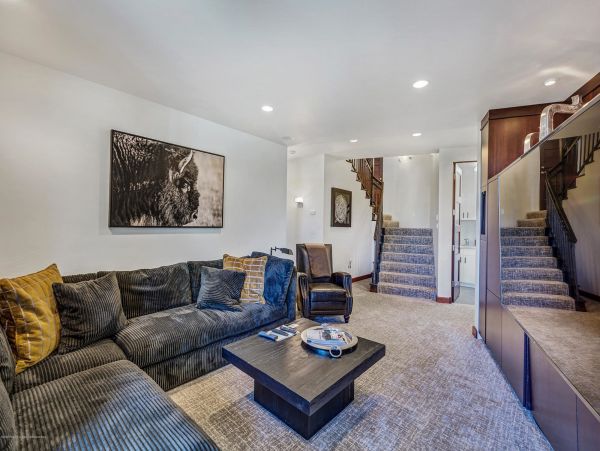 Snowmass Home 987123