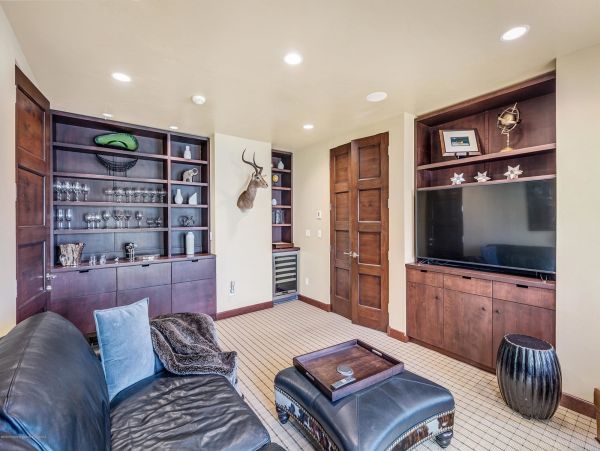Snowmass Home 987123