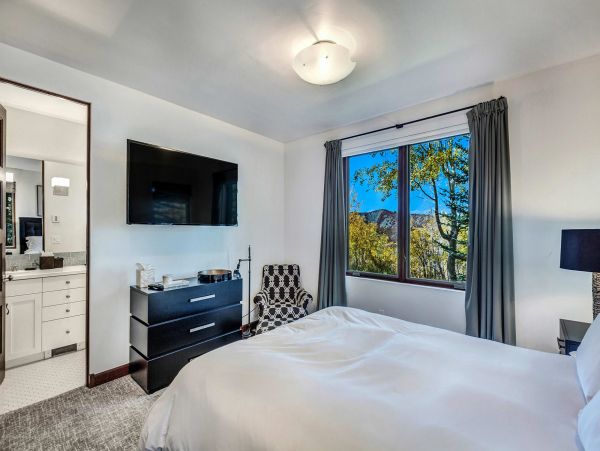 Snowmass Home 987123