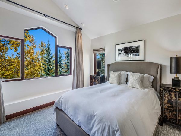Snowmass Home 987123