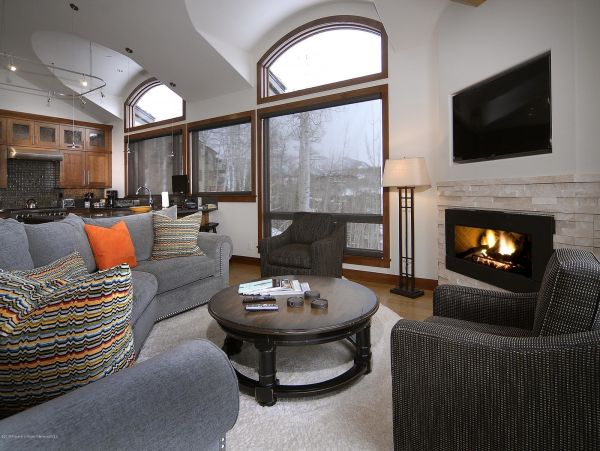 Snowmass Home 987125