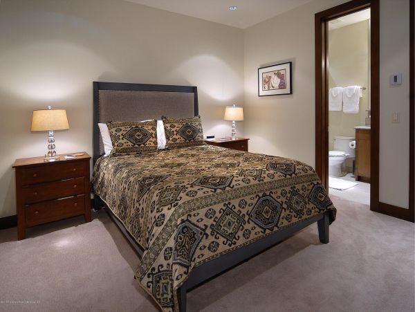Snowmass Home 987125