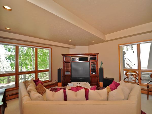 Snowmass Home 987127
