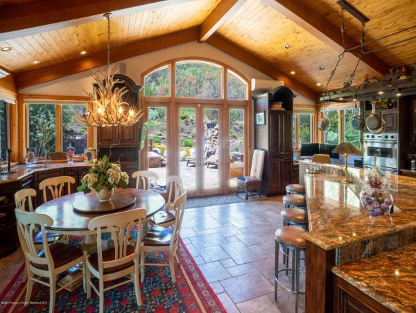 Snowmass Home 987129