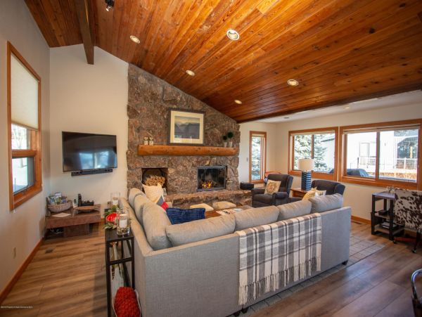 Snowmass Home 987130