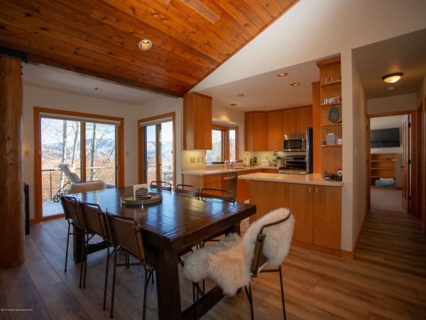Snowmass Home 987130