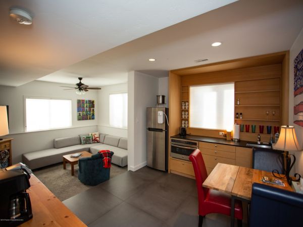 Snowmass Home 987130