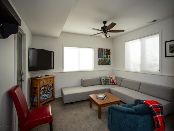 Snowmass Home 987130