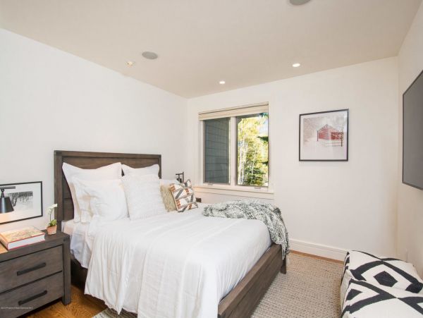 Snowmass Home 987132