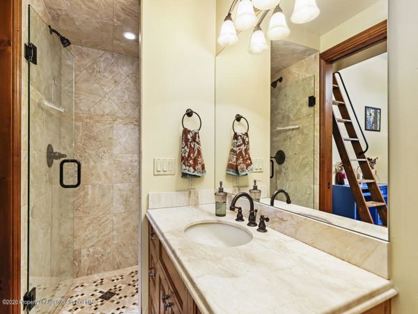Snowmass Home 987133