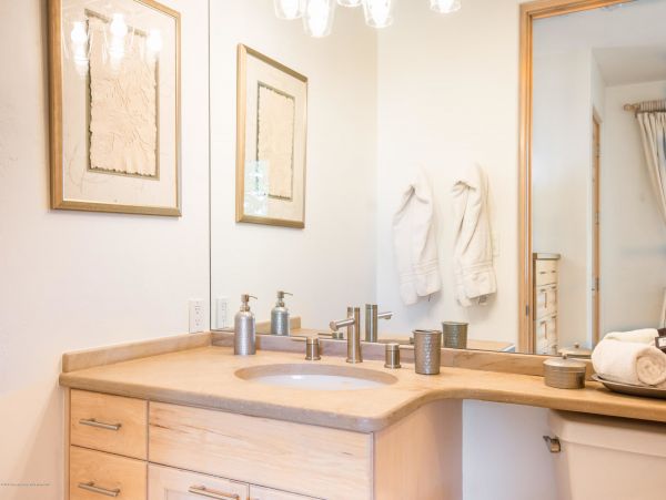 Snowmass Home 987141