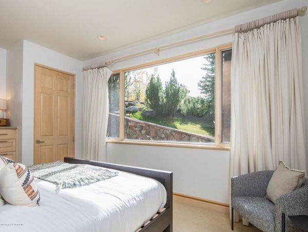 Snowmass Home 987141