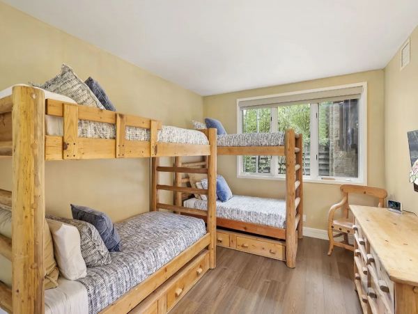 Snowmass Home 987143