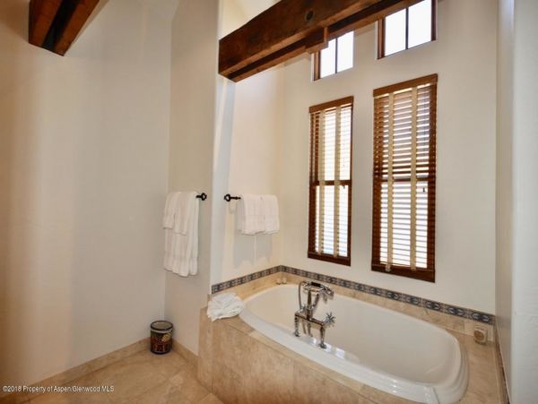 Snowmass Home 987148
