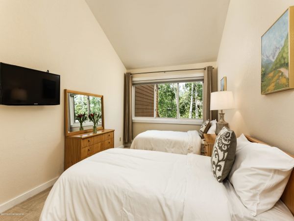Snowmass Home 987157