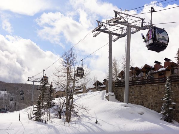 Snowmass 3 Bedroom Rental Private Balcony Ski In/Ski Out