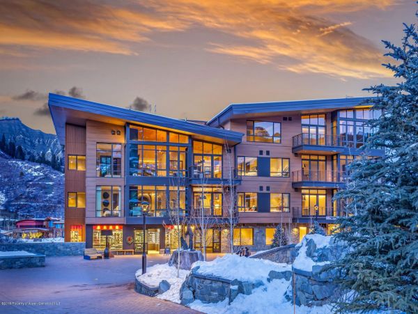 Snowmass Home 987160