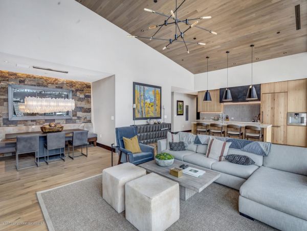 Snowmass Home 987160