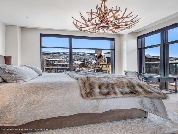 Snowmass Home 987160
