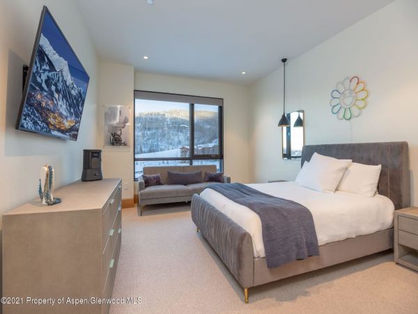 Snowmass Home 987161