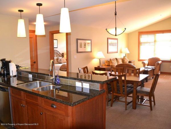 Snowmass Home 987170