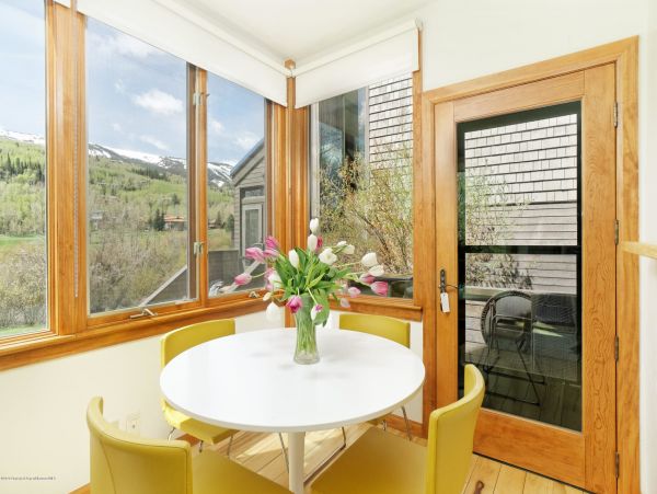 Snowmass 2 Bedroom Townhome with Deck and BBQ Grill