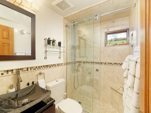 Snowmass 2 Bedroom Townhome with Deck and BBQ Grill